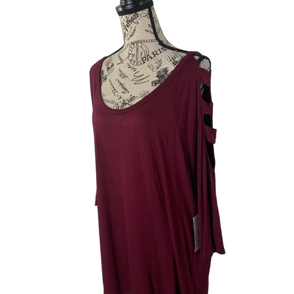 Love Delirious Women’s Plus Size 3X Blouse Cold Shoulder 3/4 Sleeve Burgundy NEW - Picture 6 of 10